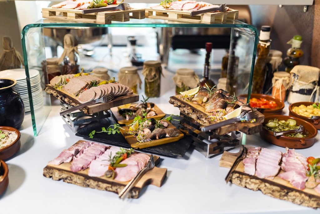 Hotel Warszawa w Augustowie