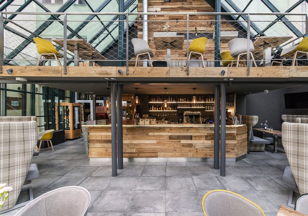 Hotel Warszawa w Augustowie