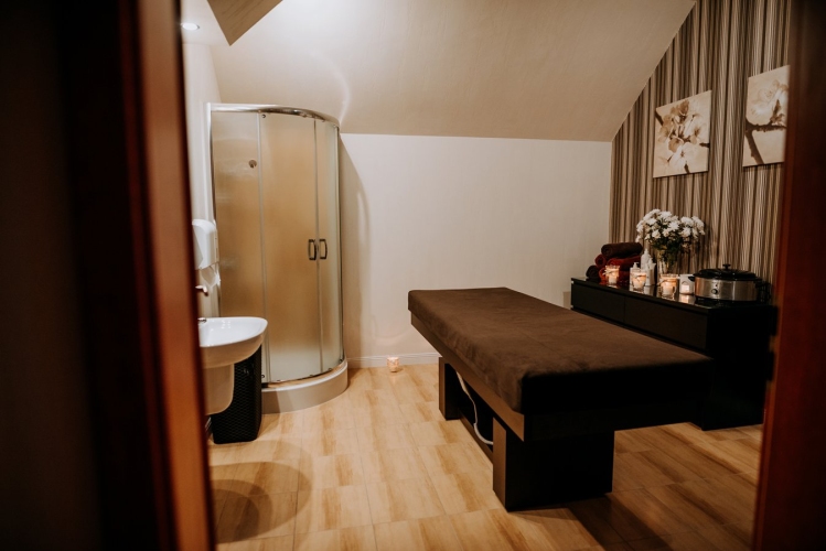 Hotel Ognisty Ptak w Ogonkach k/Węgorzewa