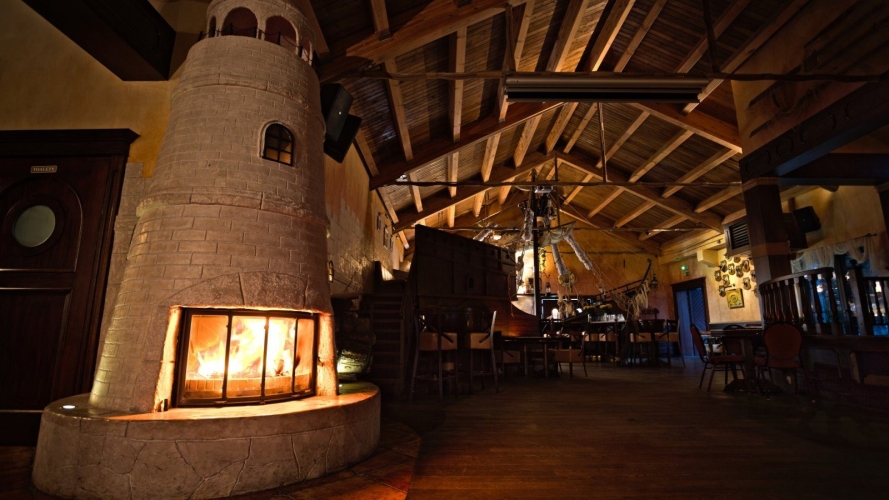 Hotel Ognisty Ptak w Ogonkach k/Węgorzewa