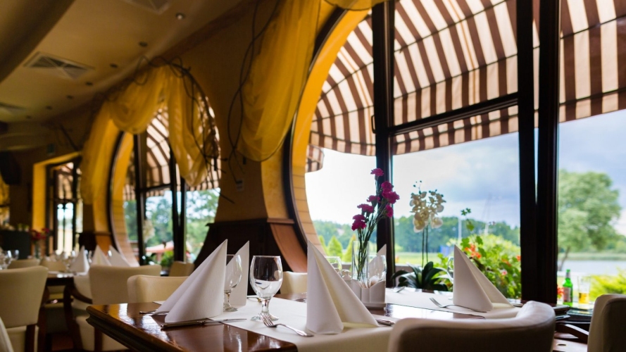 Hotel Ognisty Ptak w Ogonkach k/Węgorzewa