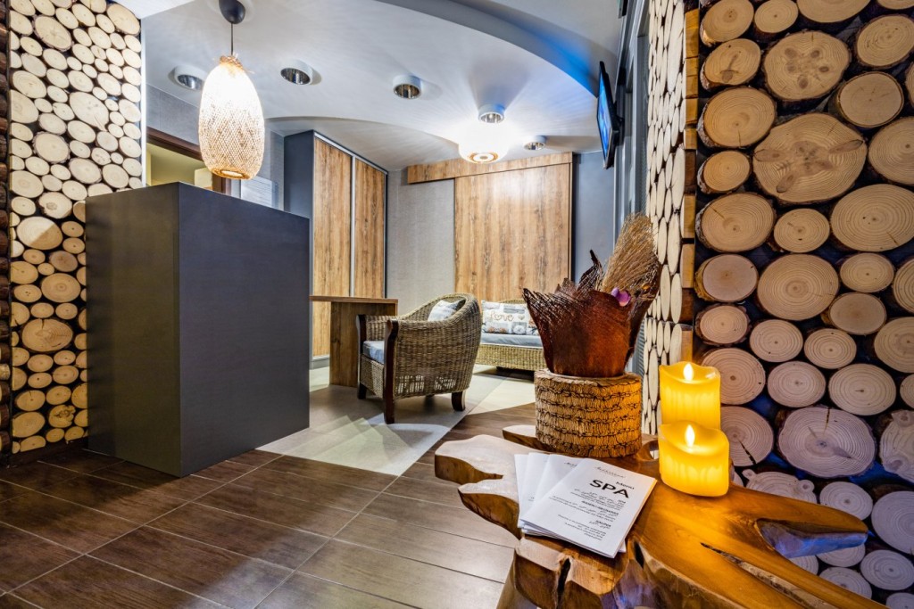 Hotel Warszawa w Augustowie