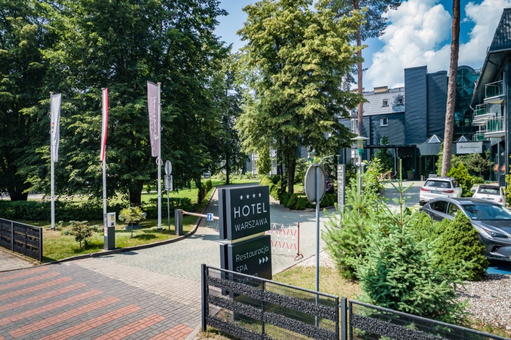 Hotel Warszawa w Augustowie