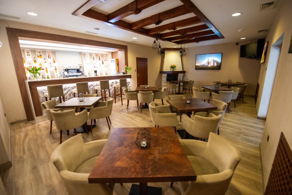 Hotel Ostaniec w Podlesicach