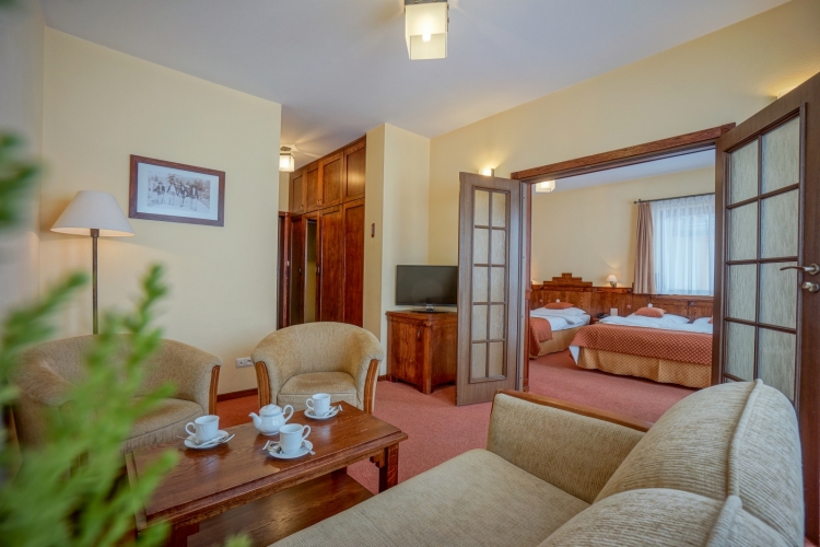 Hotel Redyk Ski & Relax w Zębie k/Zakopanego