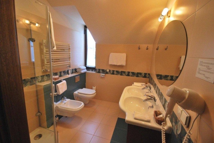 Dwór Kombornia Hotel & SPA w Komborni