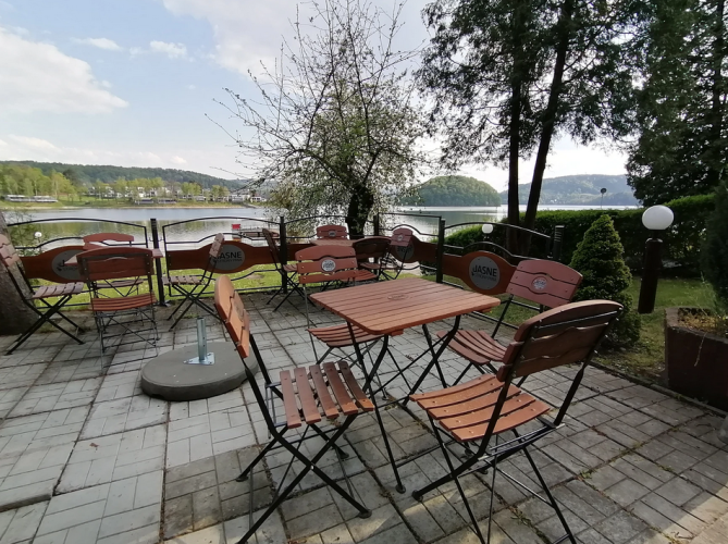 Dom Wczasowy STALOWNIK w Bartkowej nad Jeziorem Rożnowskim