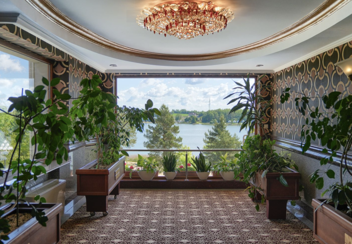 Hotel Gołębiewski w Mikołajkach