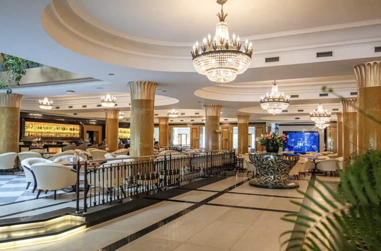 Hotel Gołębiewski w Mikołajkach