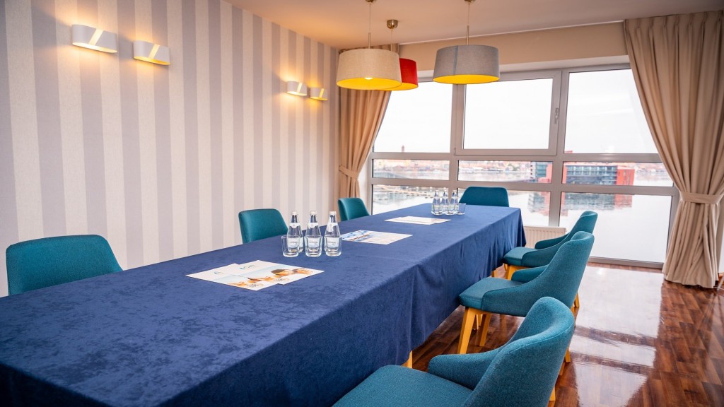 Stanica Ach! Mazury w Mikołajkach