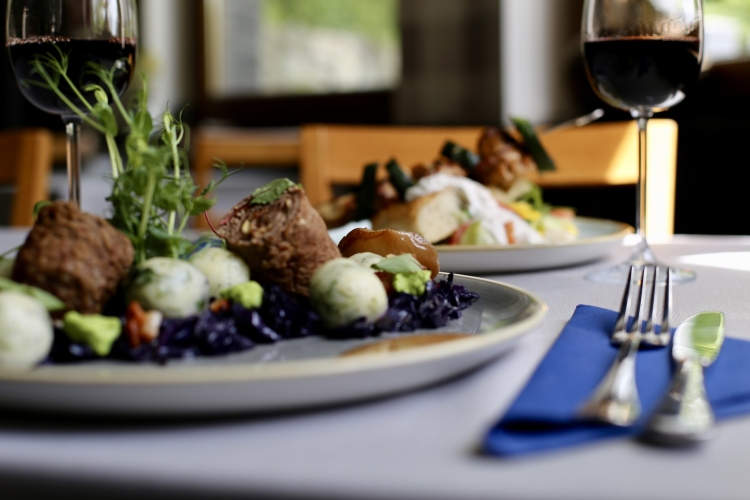 Hotel Zacisze w Ciścu