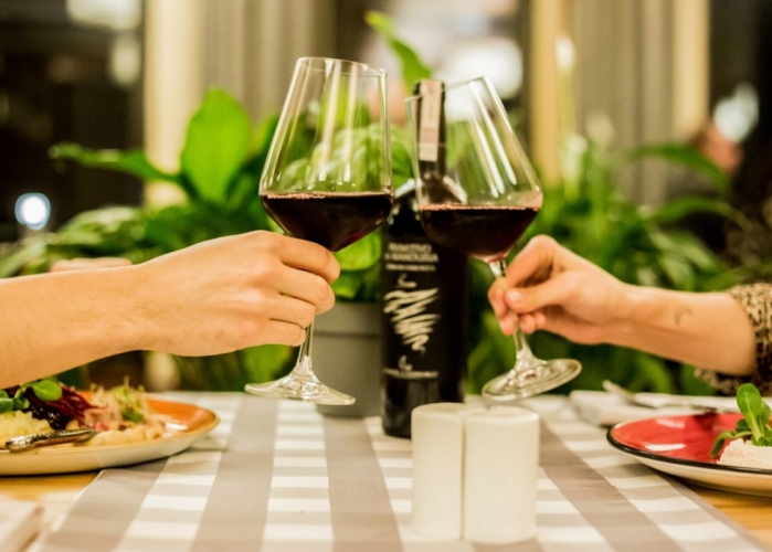 Rado Resort w Woli Chorzelowskiej