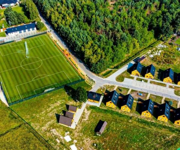 Rado Resort w Woli Chorzelowskiej
