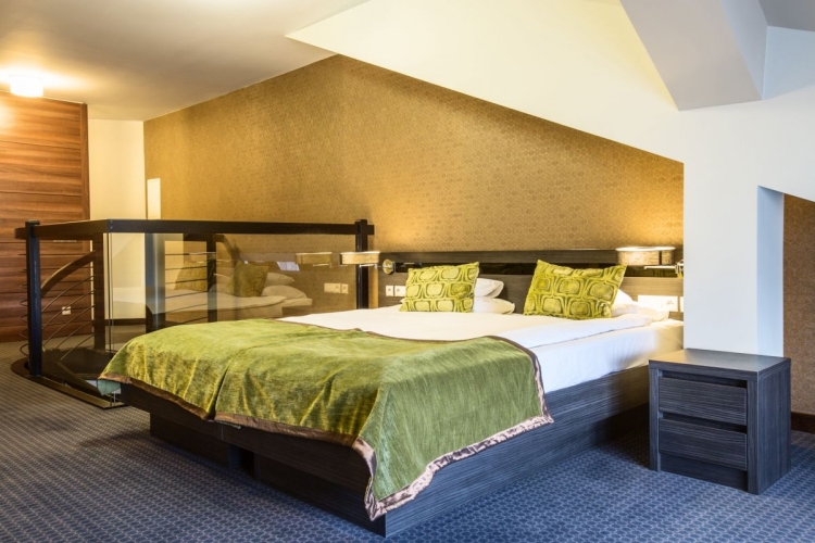 Rado Resort w Woli Chorzelowskiej