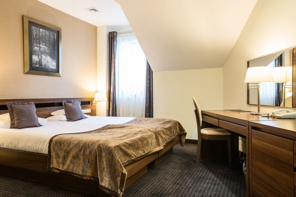 Rado Resort w Woli Chorzelowskiej