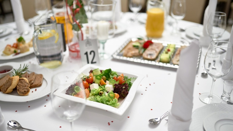 Hotel Evita w Tleniu