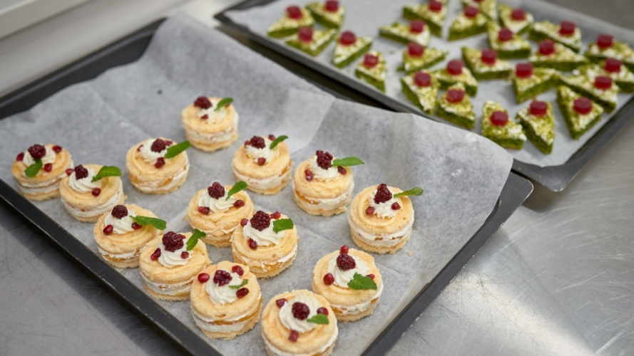 Hotel Evita w Tleniu