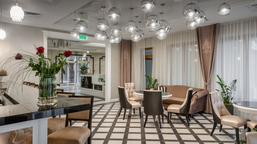 Hotel Evita w Tleniu