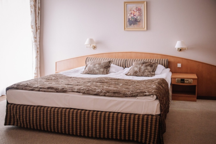 Hotel Atut w Licheniu Starym