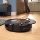 Robot sprzątający dla seniora iRobot Roomba j9+ w pracy