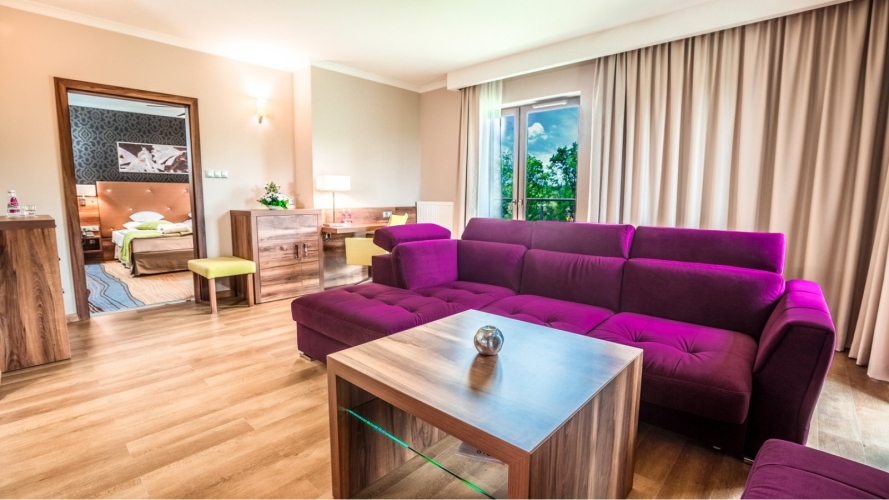 Mineral Hotel MALINOWY RAJ w Solcu Zdroju