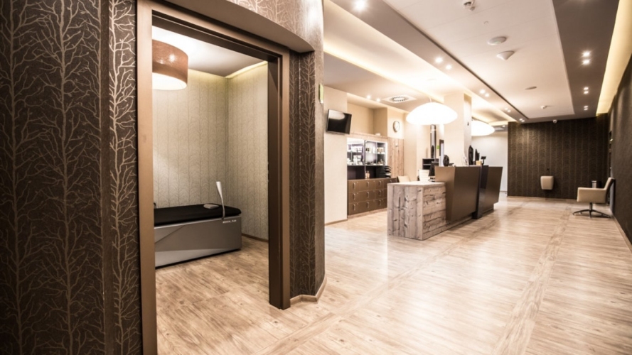 Mineral Hotel MALINOWY RAJ w Solcu Zdroju