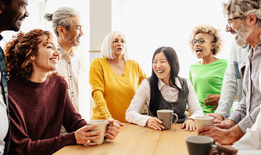 Zetki i silversi w jednym zespole w pracy.