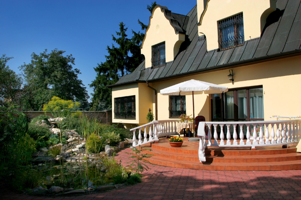 Dom Opieki Pałac w Markach