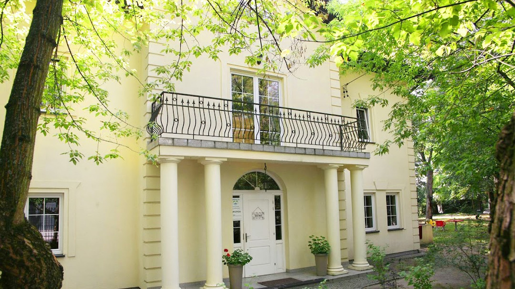 Dom Seniora „Dworek Zacisze" w Konstancinie-Jeziornie