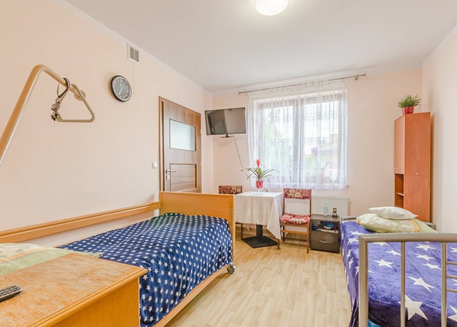 Pokój 2-osobowy w Placówce Całodobowej Opieki „Zielona Kraina” w Warszawie