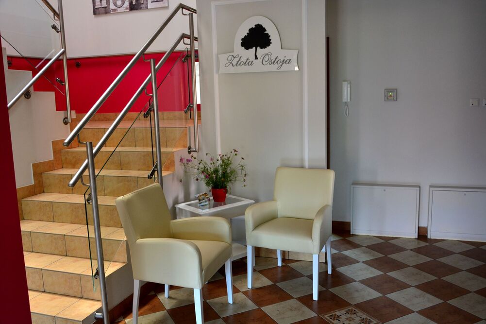 Pielęgniarski Dom Opieki Złota Ostoja w Palmirach