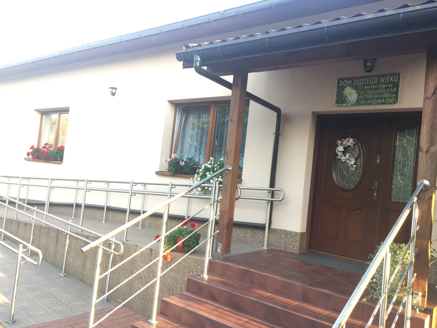Dom Złotego Wieku w Komorowie