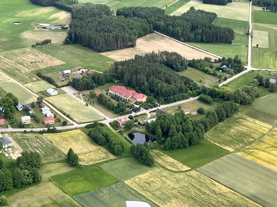 Dom Seniora Szpakowo w Szpakowie z lotu ptaka