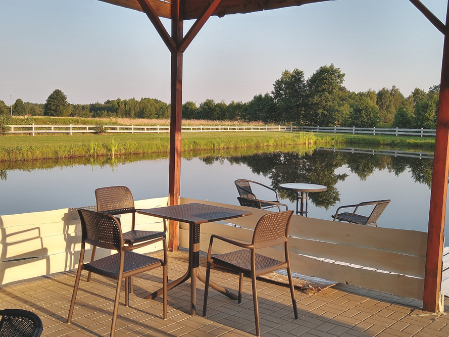 Dom Seniora Sielska Osada w Jaźwiu zapewnia swoim podopiecznym stały kontakt z naturą