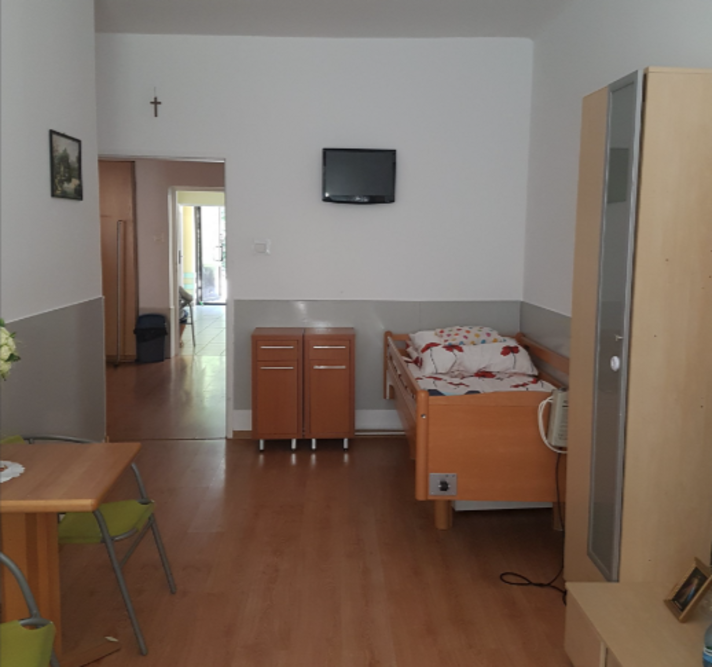 Dom Opieki TUTELA w Lublinie dysponuje pokojami 1-, 2- i 3-osobowymi 