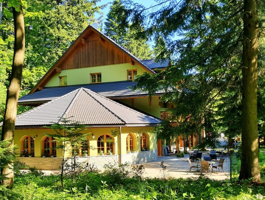 Górski Dom Seniora w Brennej