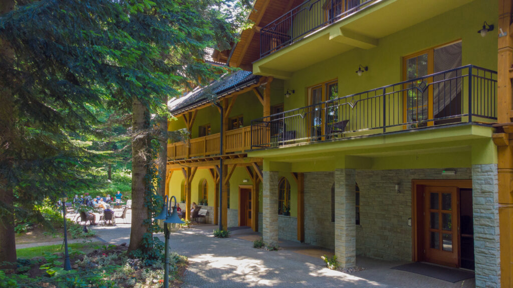 Górski Dom Seniora w Brennej