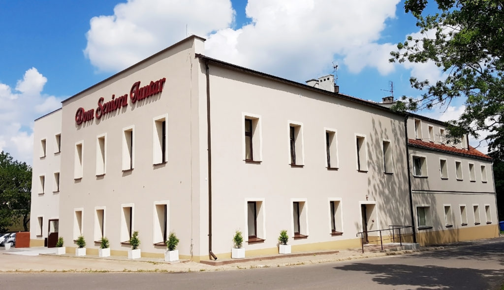 Dom Seniora JANTAR w Rybnicy Leśnej