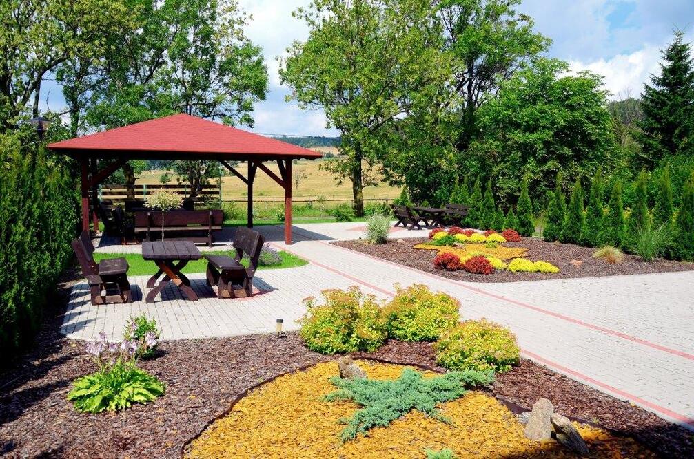 Dom Seniora JANTAR w Rybnicy Leśnej