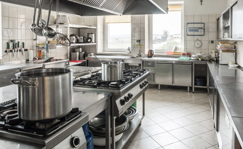 Rezydencja Seniora - Pałac Tomice w Tomicach dysponuje własną, świetnie wyposażoną kuchnią