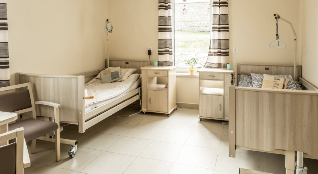 Rezydencja Seniora - Pałac Tomice w Tomicach