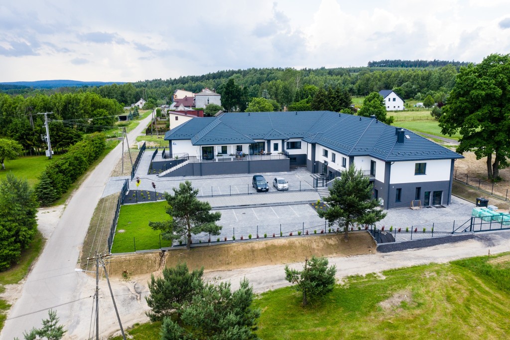 Centrum Opiekuńczo-Pielęgnacyjne RODZINA w Parszowie