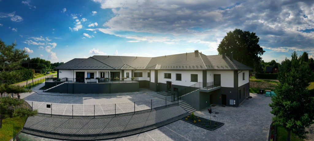 Centrum Opiekuńczo-Pielęgnacyjne RODZINA w Parszowie