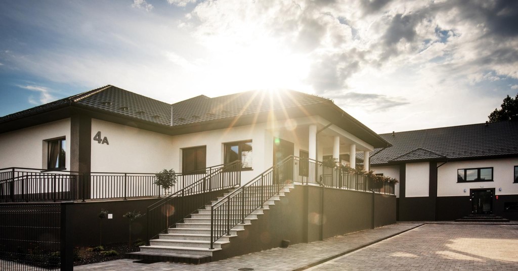 Centrum Opiekuńczo-Pielęgnacyjne RODZINA w Parszowie