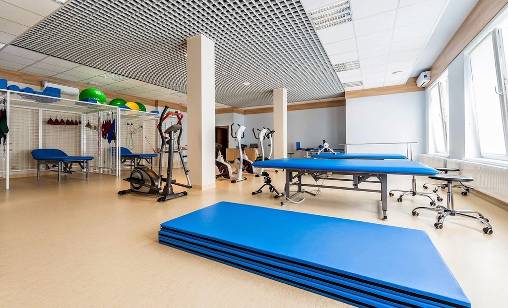 Centrum Opieki i Rehabilitacji „Leśna Polana” w Gryficach dysponuje własną, świetnie wyposażoną bazą rehabilitacyjną
