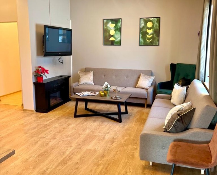 Wspólny salon w Centrum Rehabilitacyjnym ZAGÓRZANKA w Krokowej