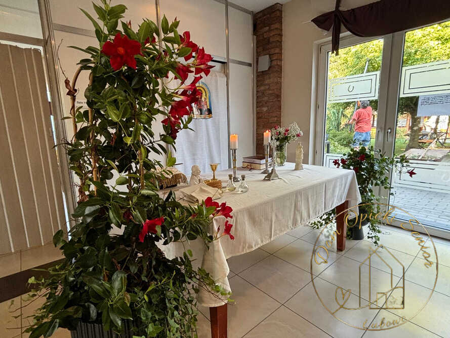 Dom Pomocy Społecznej SENIOR w Łubowie zapewnia swoim podopiecznym opiekę duszpasterską