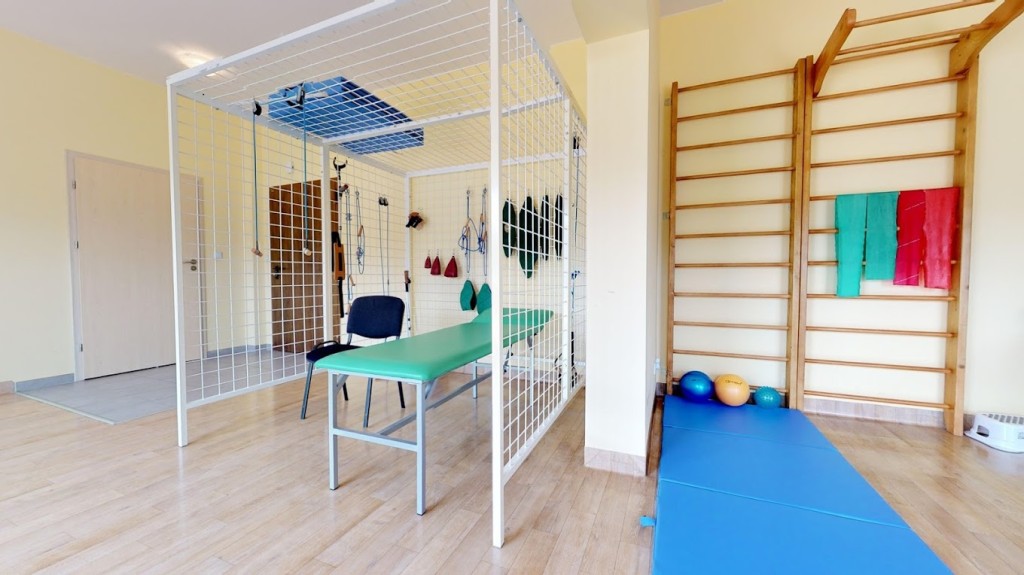 Dom Seniora ArmadaClinic w Głogoczowie dysponuje własnym, nowocześnie wyposażonym zapleczem zabiegowym 