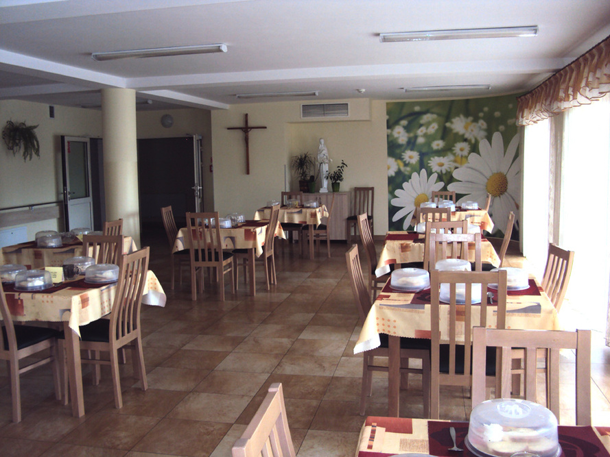 Dom Pomocy Społecznej im. Jana Pawła II w Kamesznicy