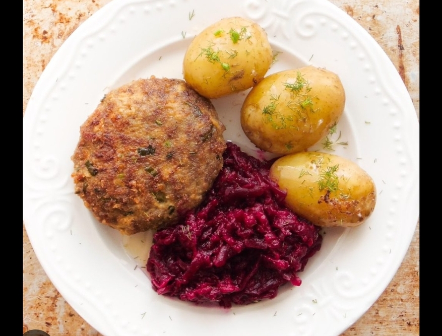 Dworek Seniora ZAGÓRZANKA w Rumi